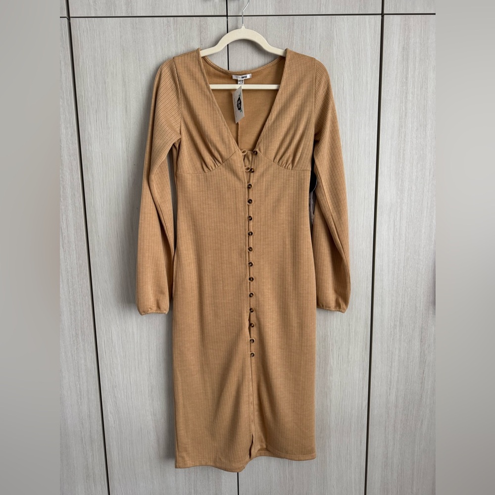 Amuse Society Tan Button-Front Long Sleeve Dress